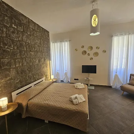 Palazzetto Dei Priori * Viterbo