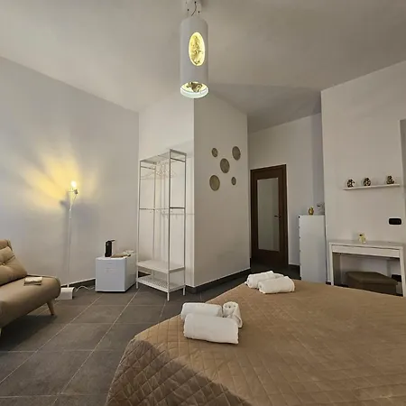 Palazzetto Dei Priori * Viterbo