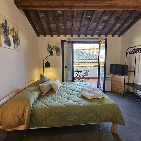Palazzetto Dei Priori