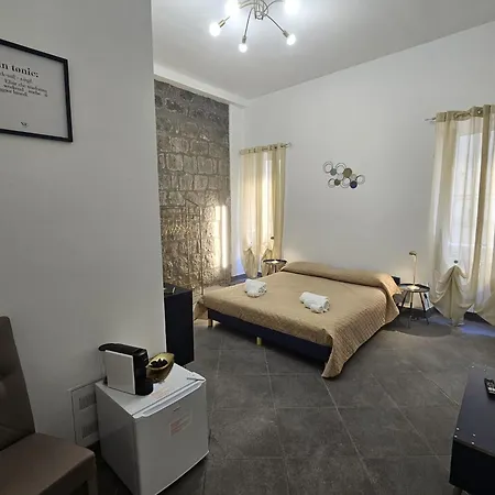 Palazzetto Dei Priori