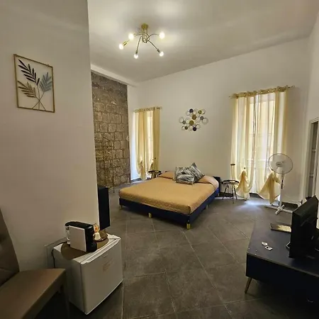 Palazzetto Dei Priori * Viterbo
